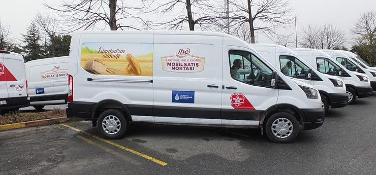 İBB’nin 40 mobil halk ekmek büfesi hizmette